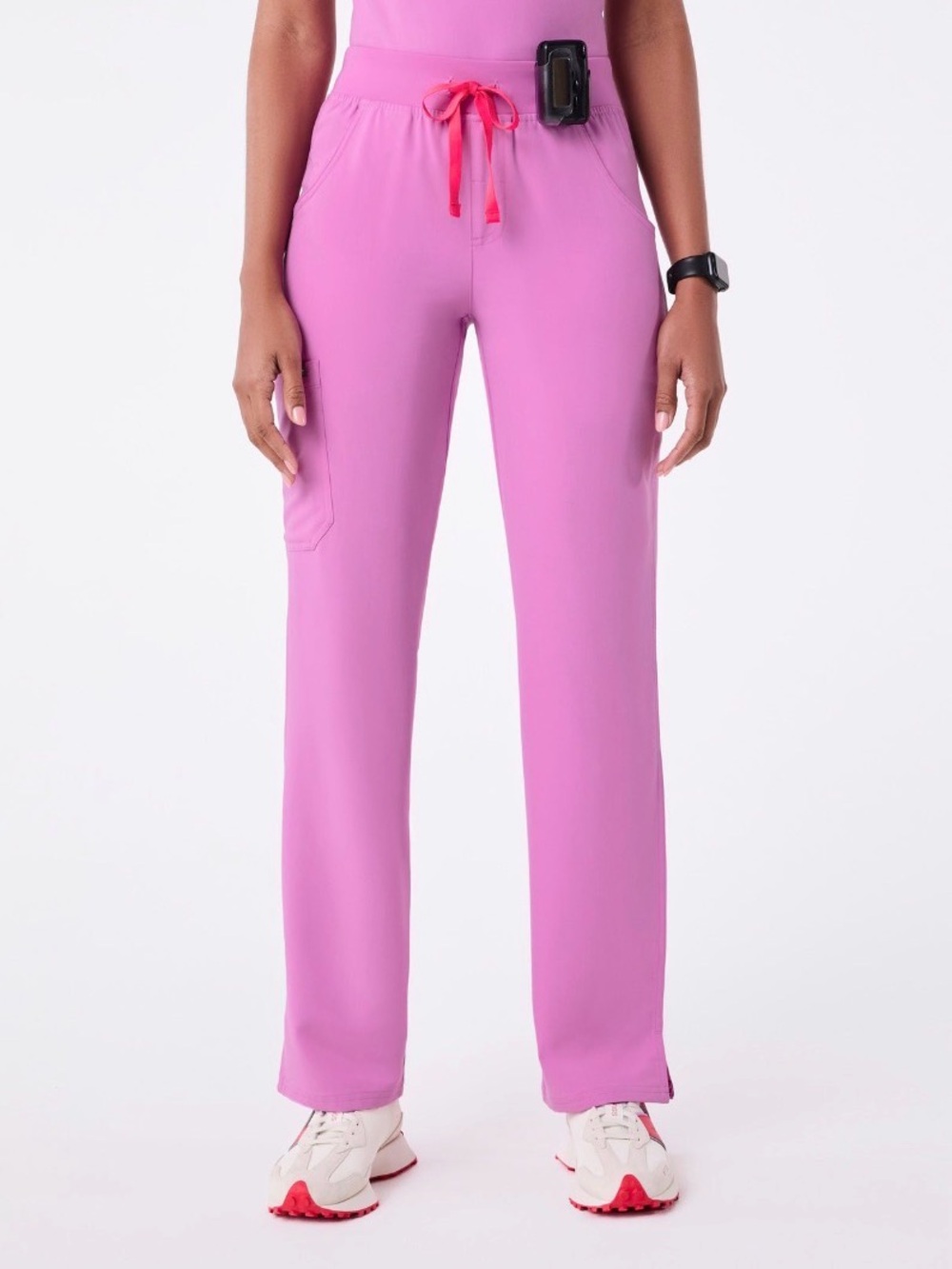 ISO: Figs Cloud Pink Kade Cargo XSP